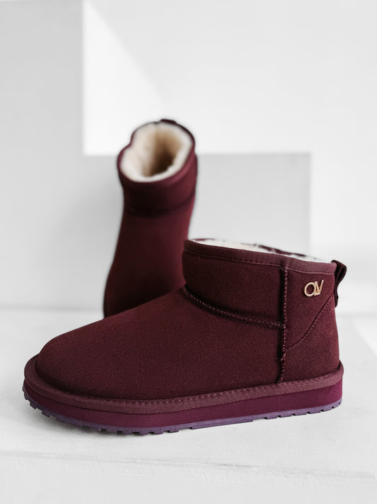 Cushy Csizma Burgundi