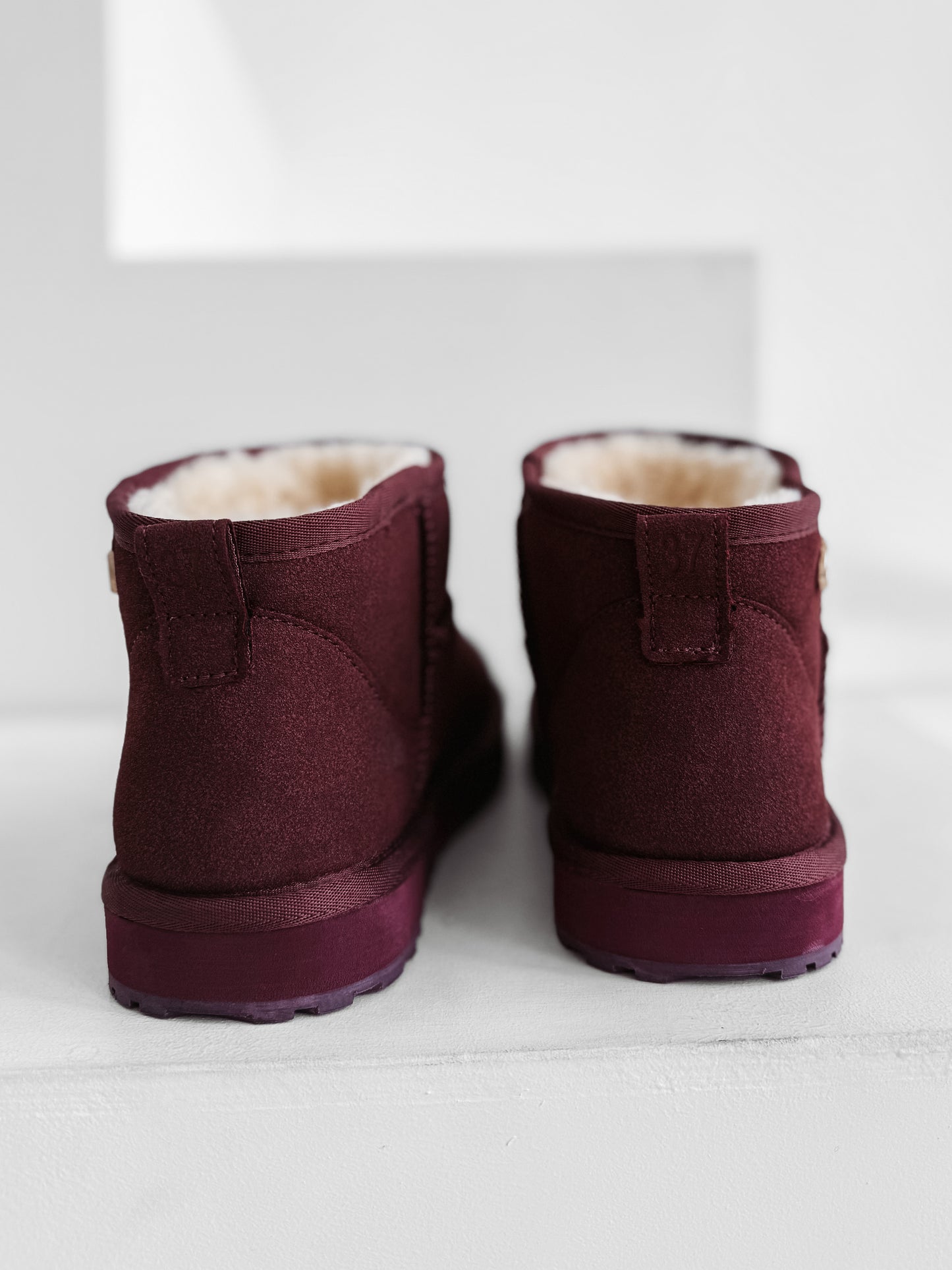 Cushy Csizma Burgundi