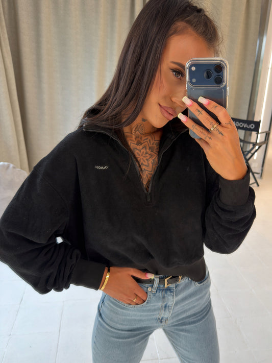 Nacy Pulcsi Fekete