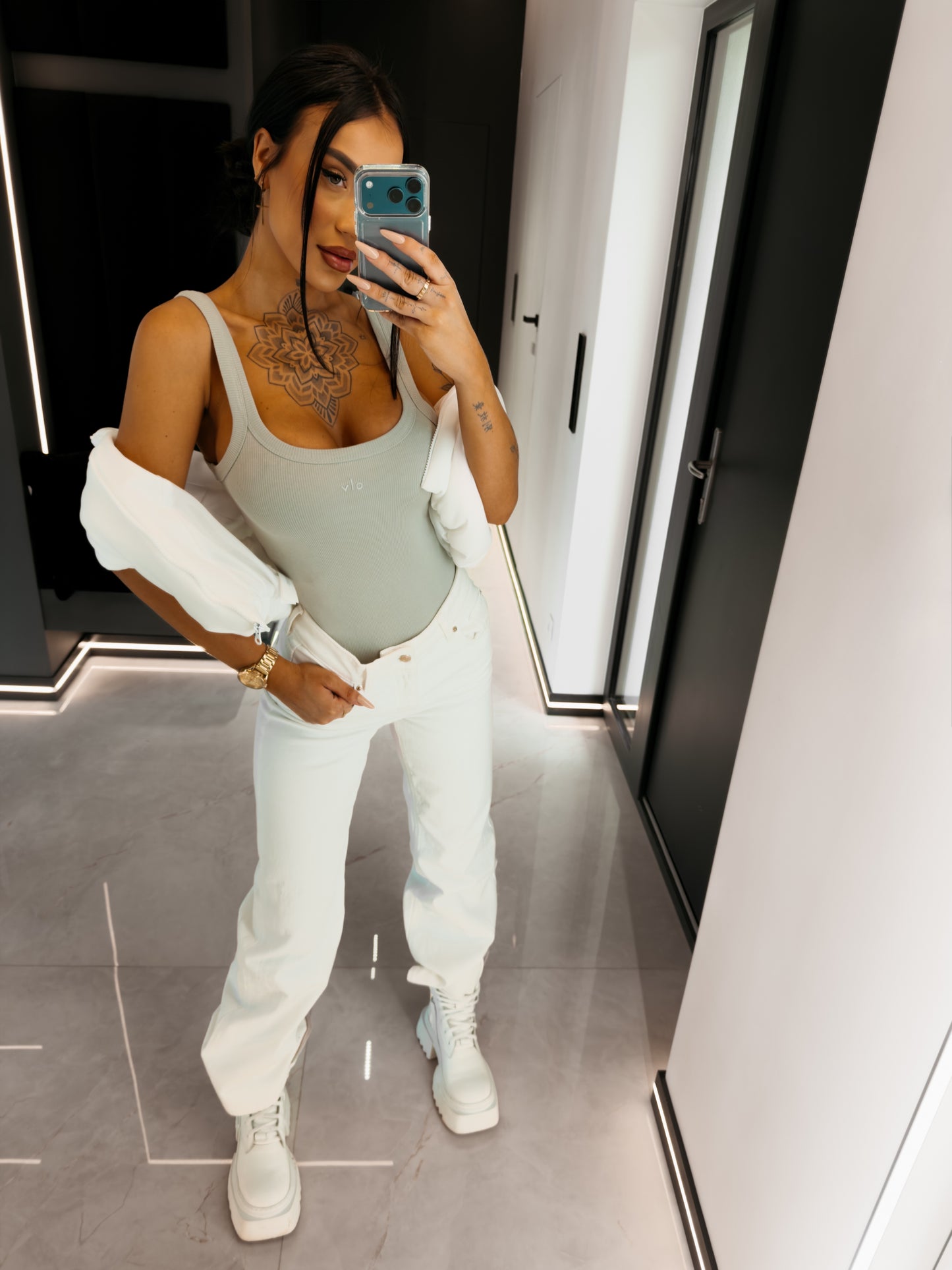 Akopi Body Khaki