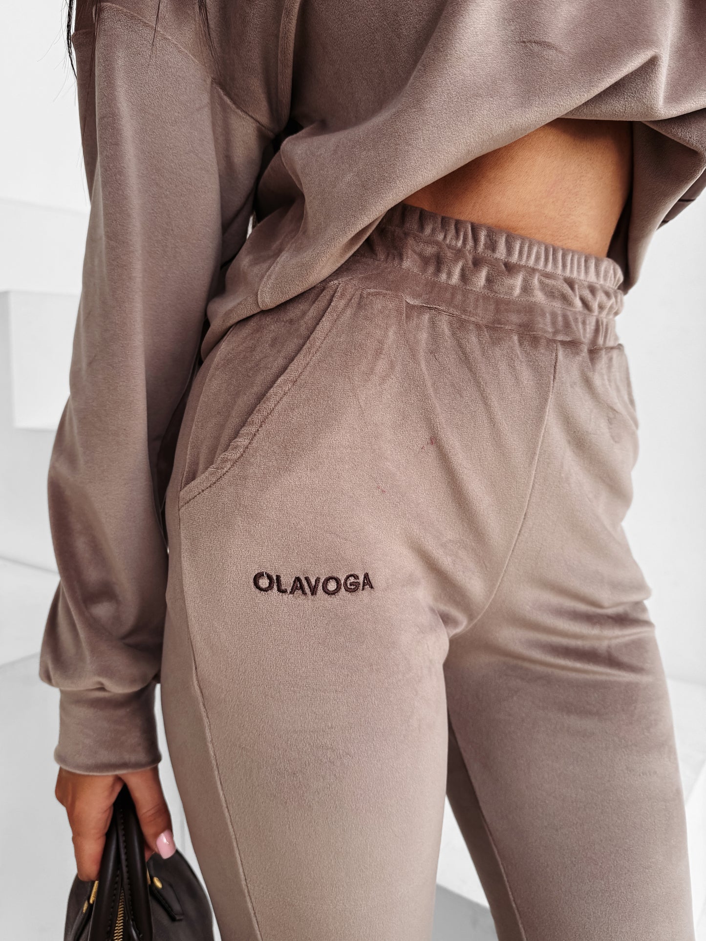 Velvet Ash Szett Latte