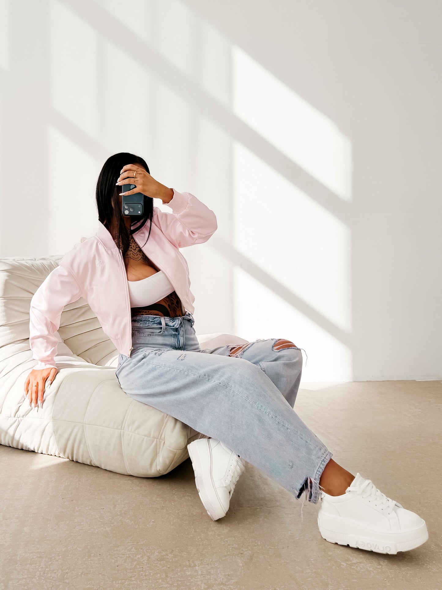 Masti Dzseki Rózsaszín