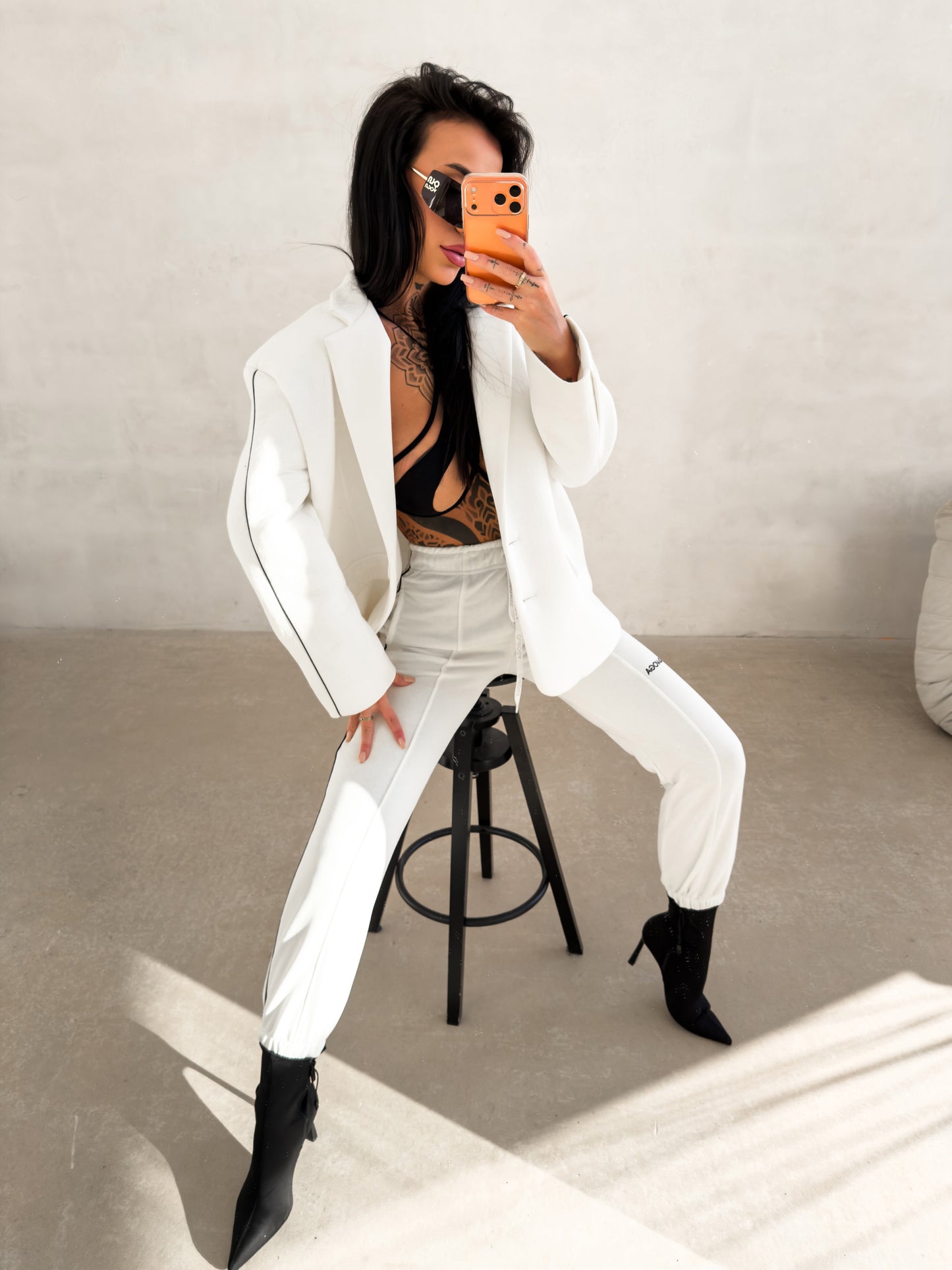 Finire Nadrág Ekrü